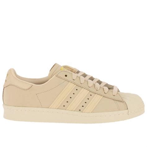 adidas beige sneakers dames|beige casual sneakers.